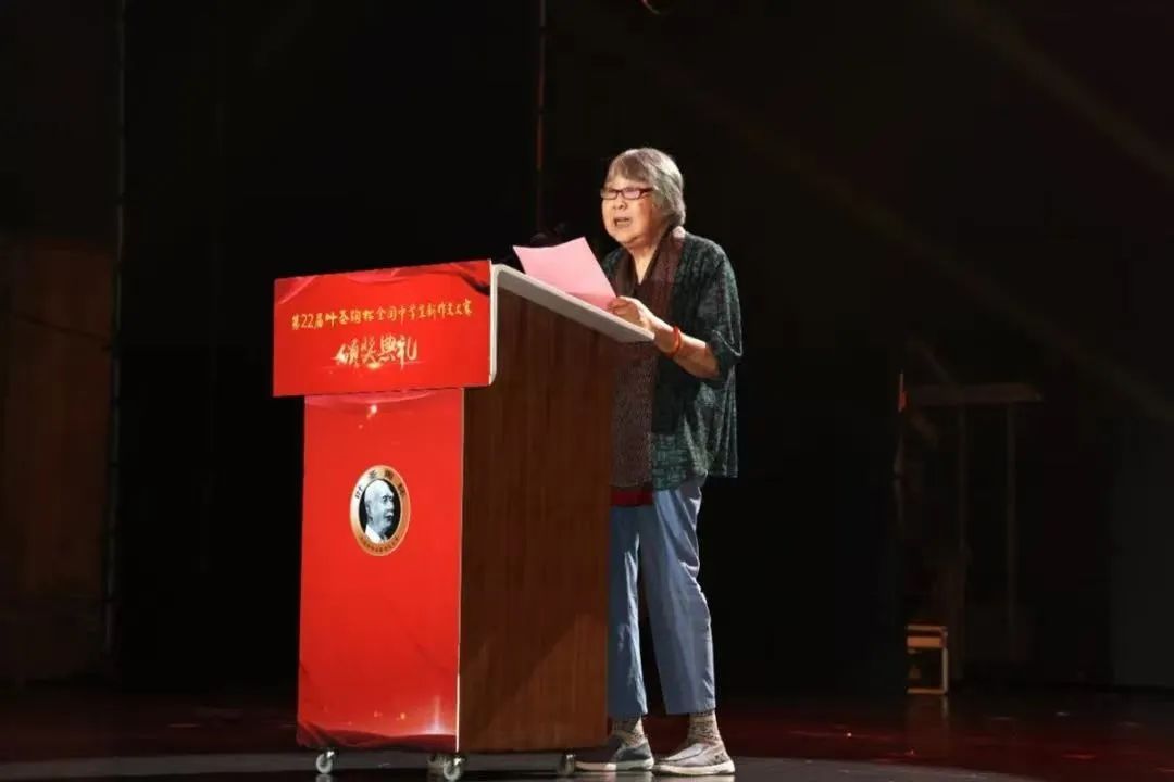 1758870548389680.jpg 5.jpg